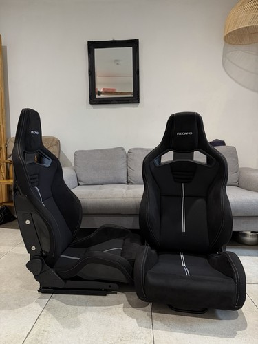 Recaro bucket seats - seats,