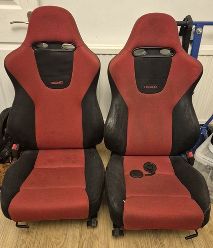 Recaro front seats - front, no